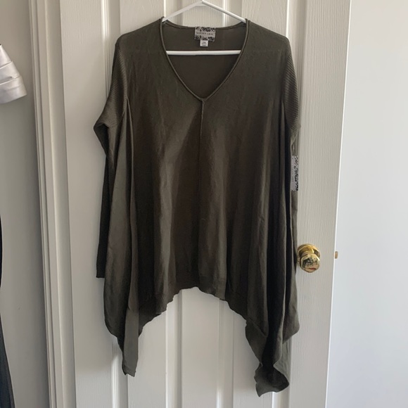NWT Boutique Brand Long Draped Cardigan - Picture 1 of 3